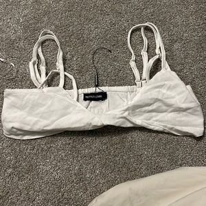 Prettylittlething bralette